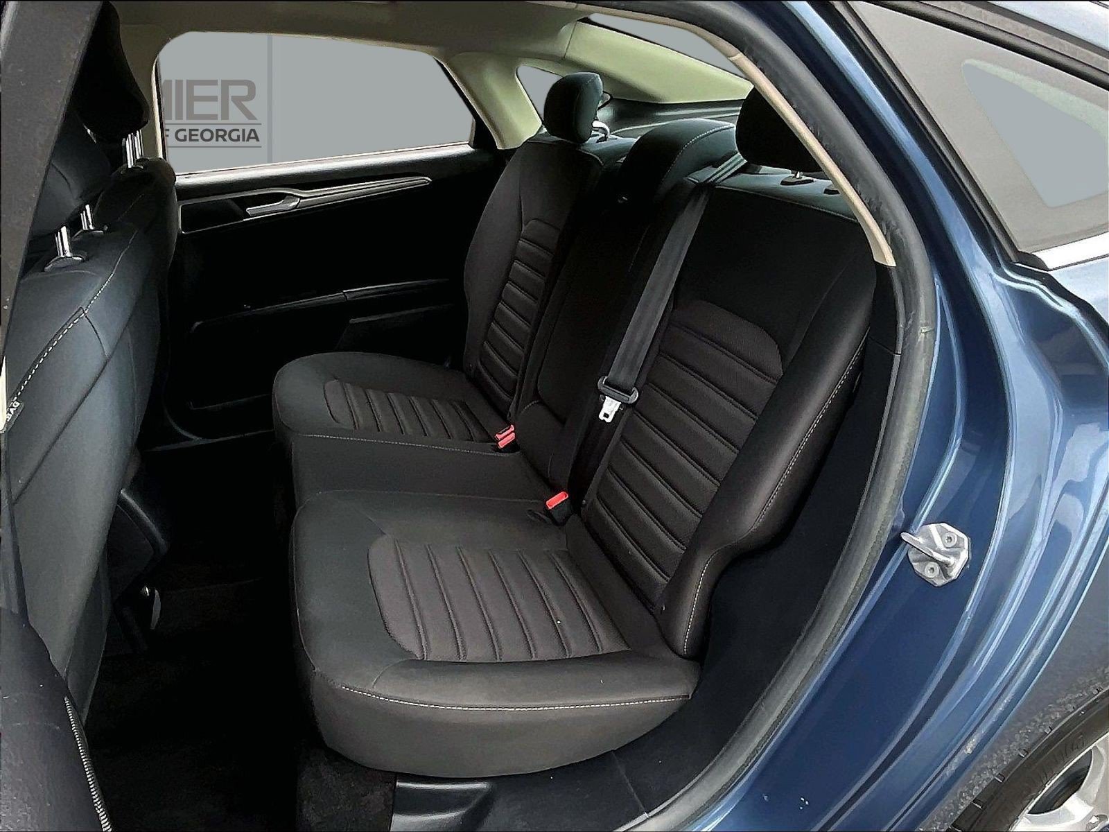 Used 2018 Ford Fusion SE FWD image 24
