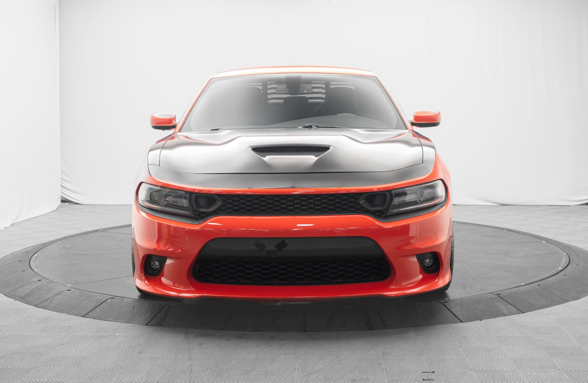 Used 2017 Dodge Charger R/T Scat Pack w/ Beats Audio Group RWD image 8