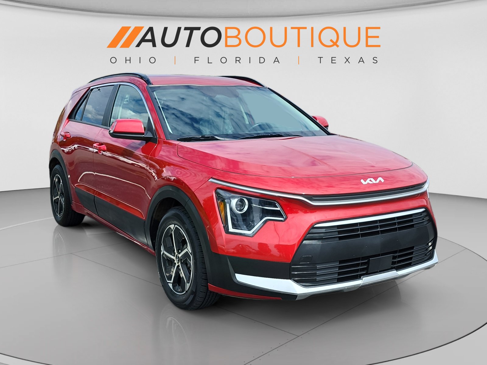 Used 2023 Kia Niro EX FWD image 8