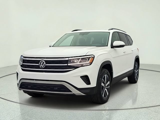 Used 2023 Volkswagen Atlas SE AWD/4WD image 2