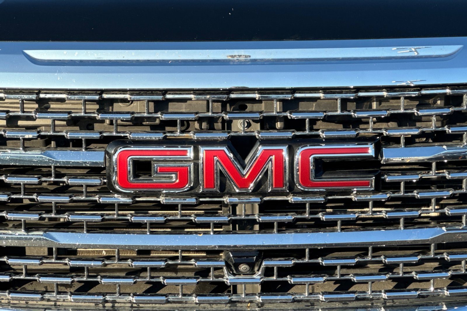 Used 2023 GMC Acadia Denali w/ Black Diamond Edition image 45