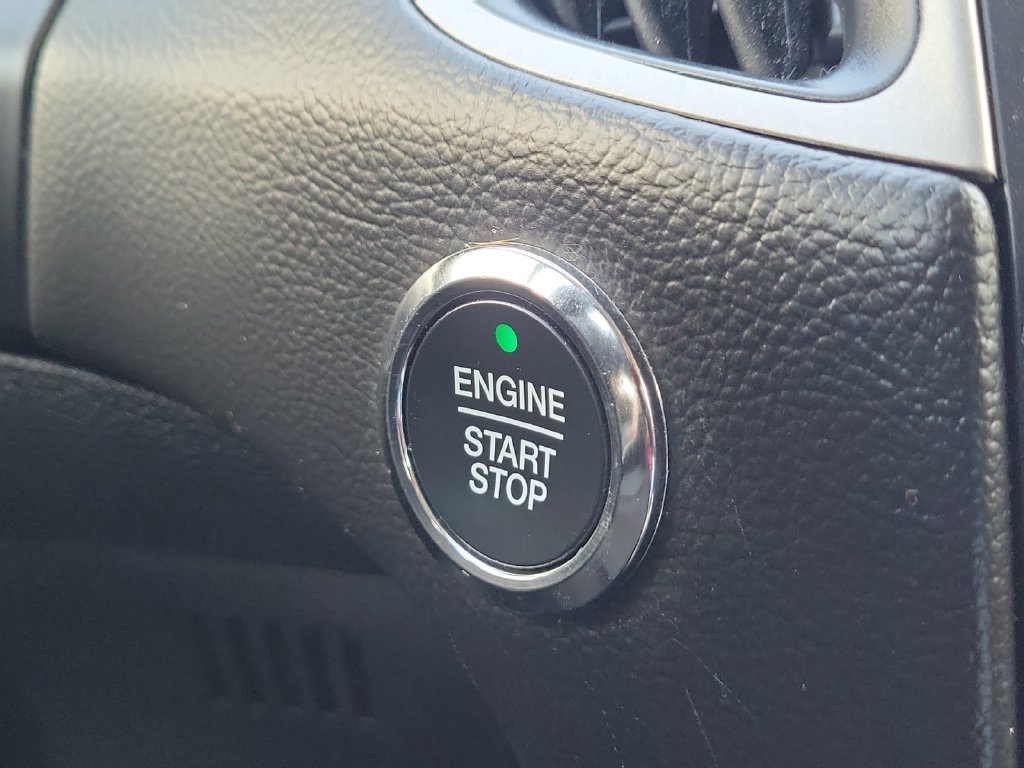 Used 2023 Ford Edge SEL AWD/4WD image 18