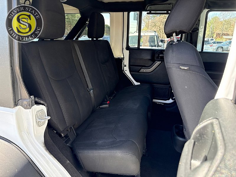 Used 2018 Jeep Wrangler Unlimited Sport S image 15