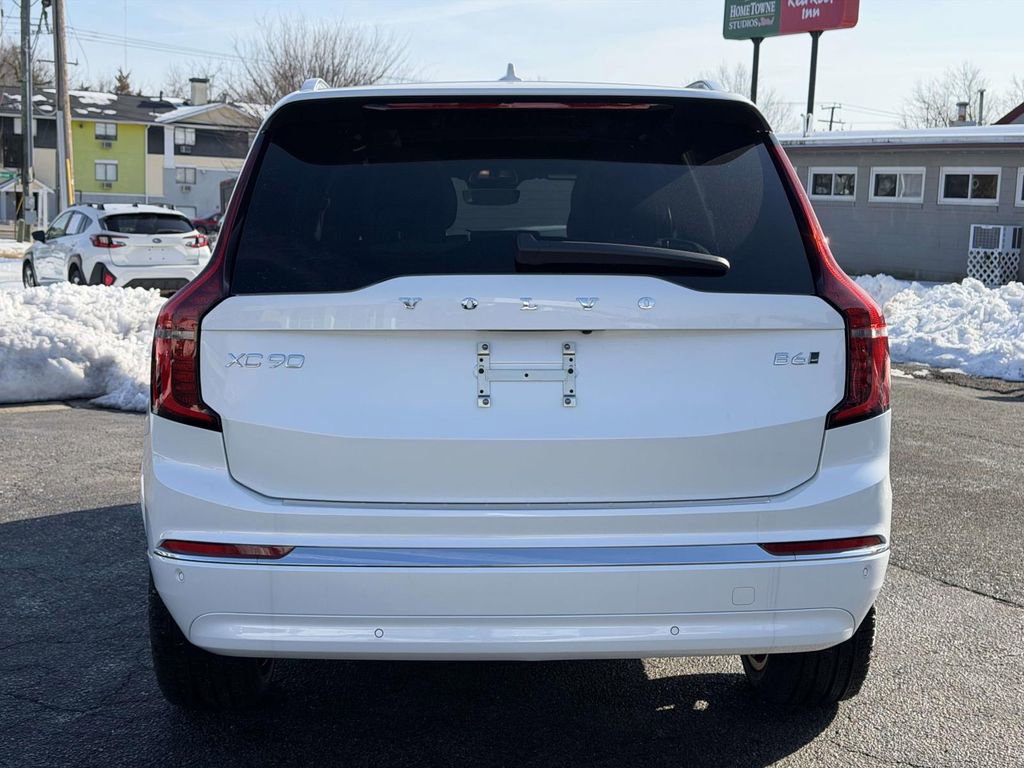 New 2026 Volvo XC90 B6 Plus w/ Protection Package Premier AWD/4WD image 20