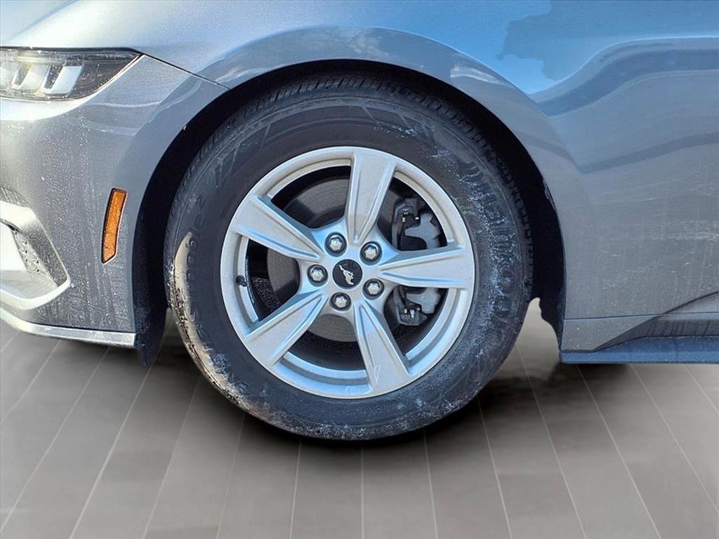 Used 2024 Ford Mustang Coupe image 24