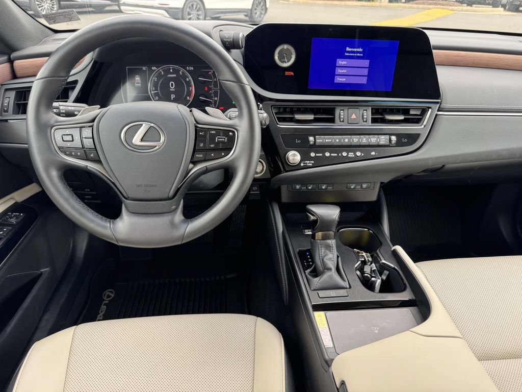Used 2025 Lexus ES 350 w/ Premium Package FWD image 8