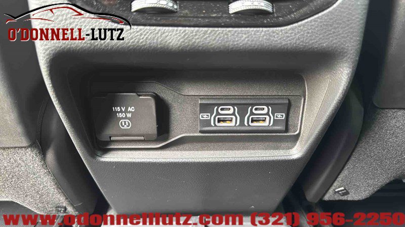 Used 2024 Jeep Grand Cherokee Laredo X w/ Luxury Tech Group I AWD/4WD image 33