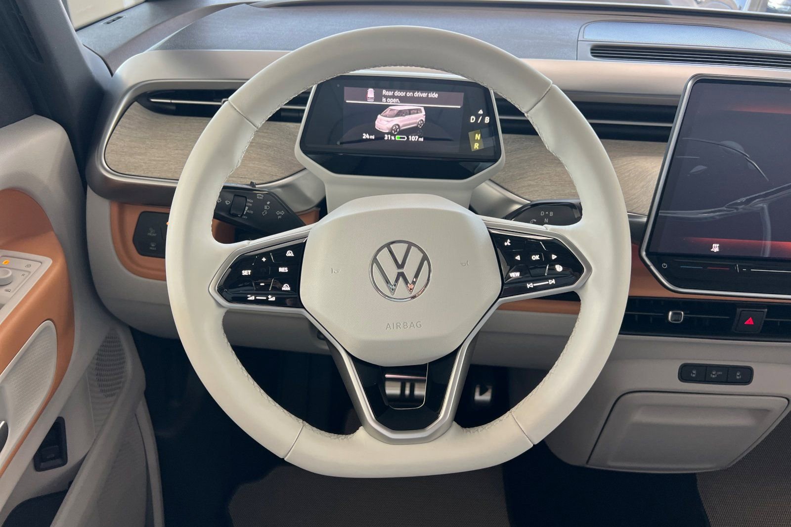New 2025 Volkswagen ID. Buzz 1st Edition RWD image 14