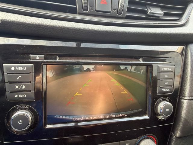 Used 2018 Nissan Rogue S FWD image 11