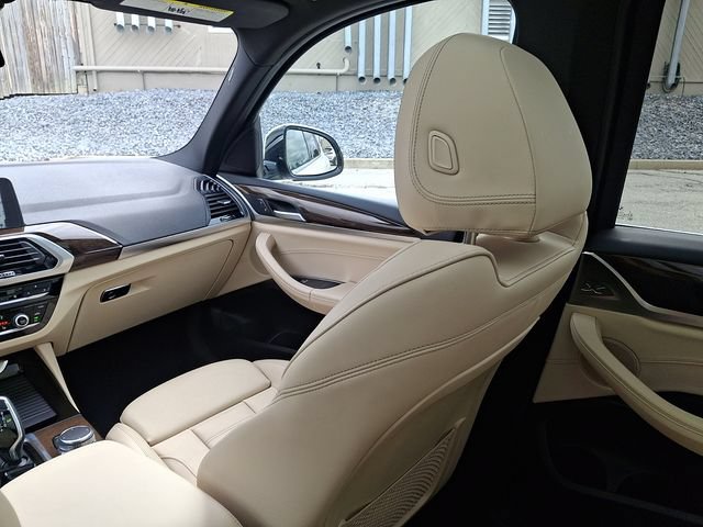Used 2018 BMW X3 xDrive30i AWD/4WD image 16