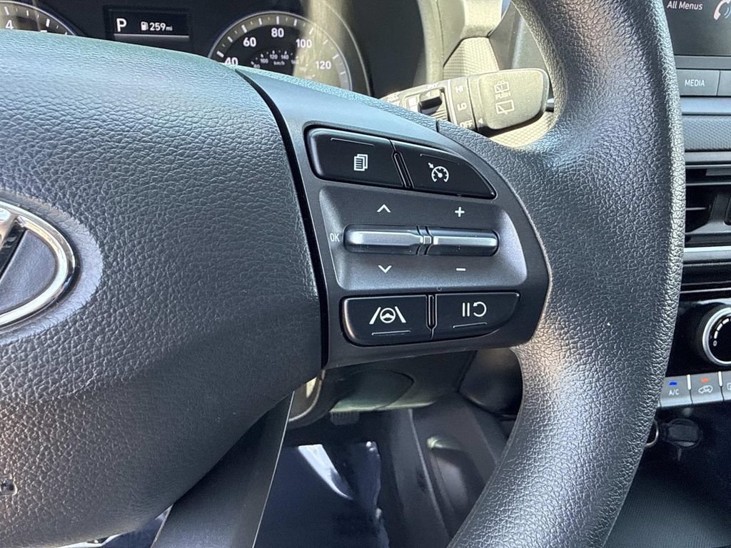 Used 2023 Hyundai Kona SEL w/ Cargo Package AWD/4WD image 35