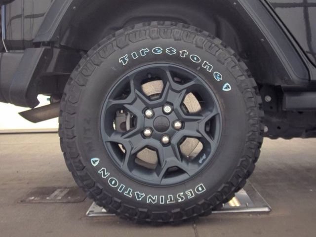 Used 2023 Jeep Wrangler Unlimited w/ Dual Top Group AWD/4WD image 22