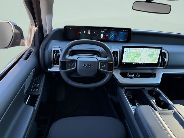 Used 2025 Ford Expedition Max Active AWD/4WD image 7