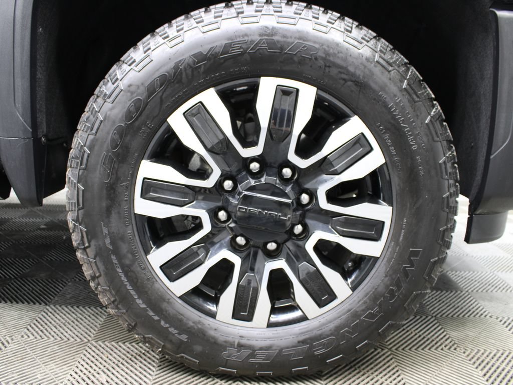 Used 2026 GMC Sierra 3500 Denali Ultimate AWD/4WD image 13