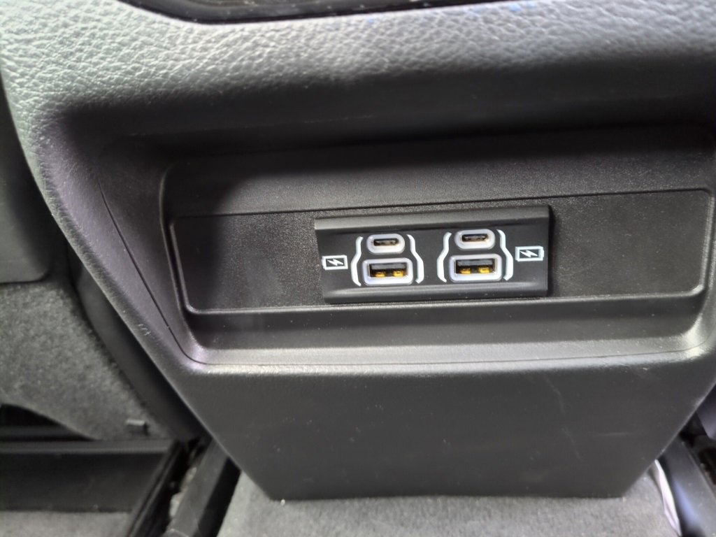 Used 2024 Jeep Grand Cherokee Laredo X w/ Trailer Tow Package image 21