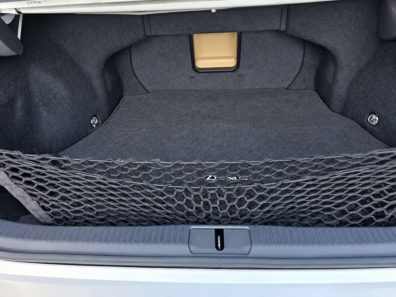 Used 2015 Lexus ES 350 w/ Luxury Package FWD image 26