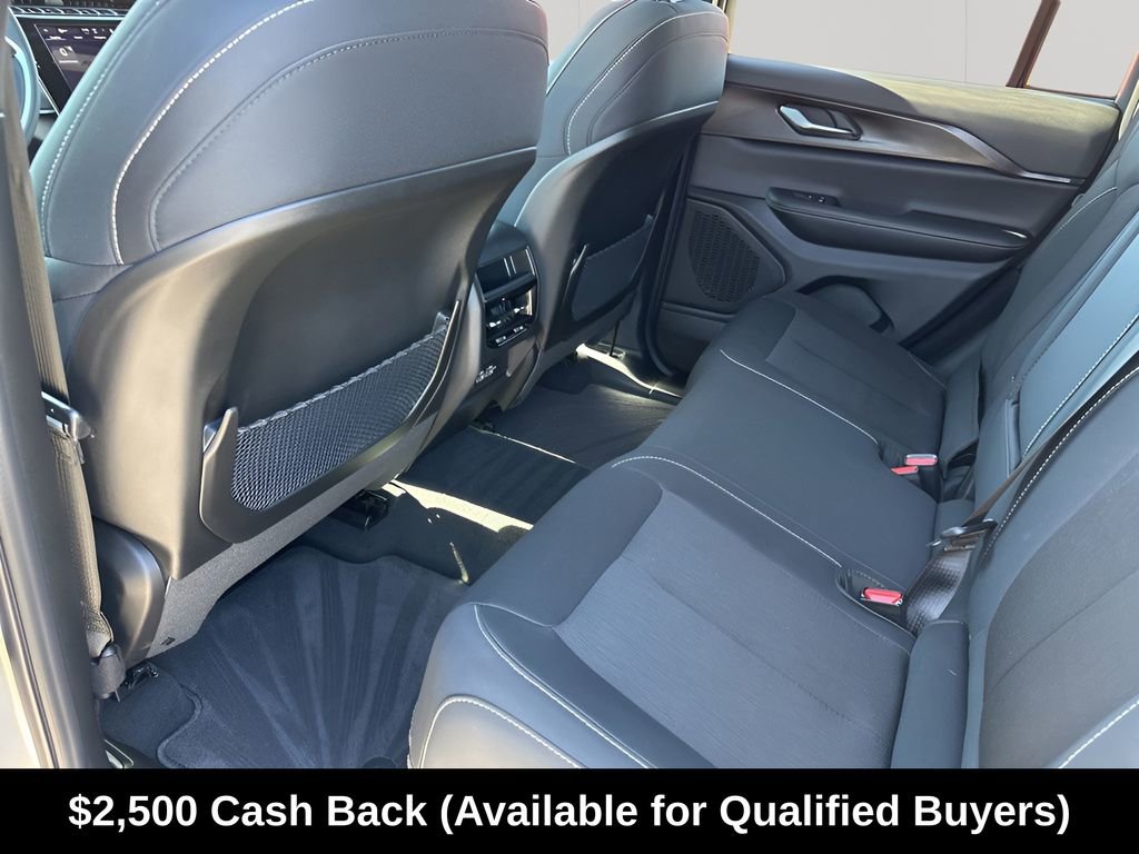 New 2026 Jeep Grand Cherokee Laredo RWD image 22