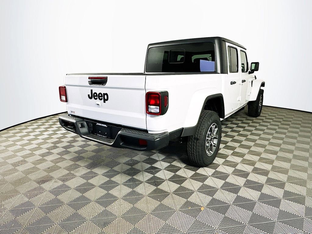 New 2026 Jeep Gladiator Sport AWD/4WD image 10