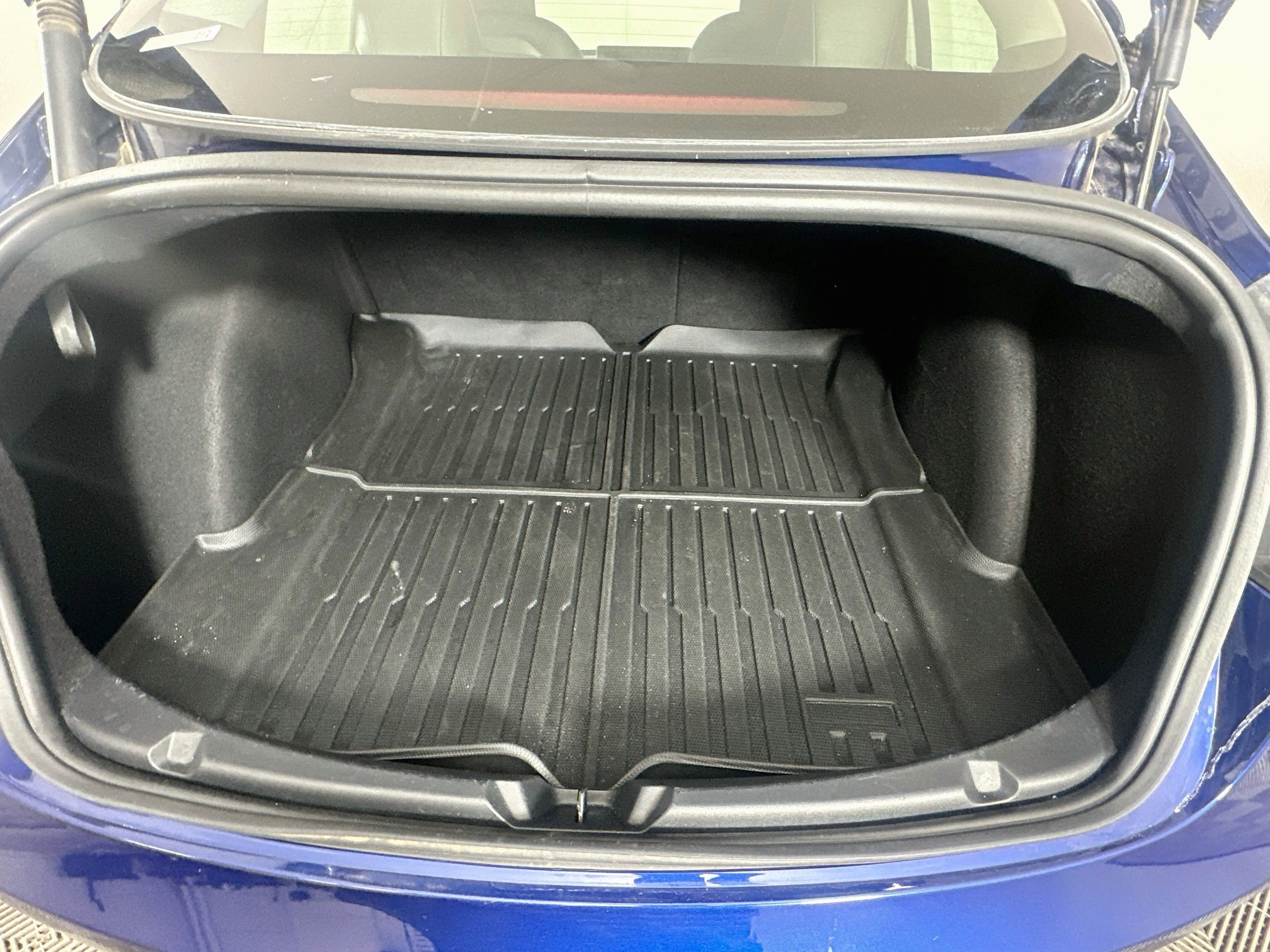 Used 2023 Tesla Model 3 Standard Range RWD image 26
