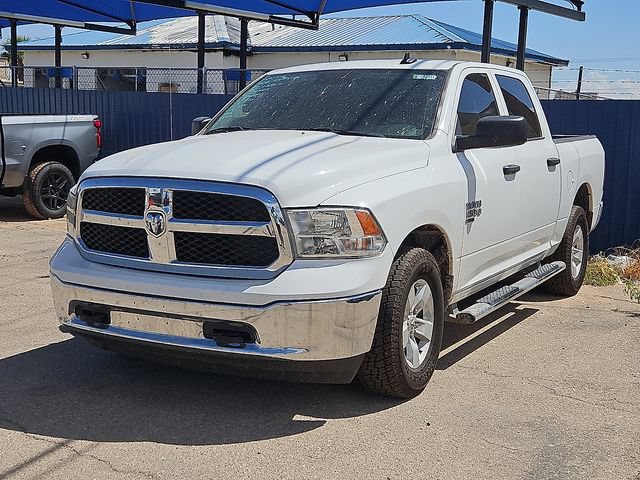 Used 2022 RAM 1500 Classic SLT w/ Electronics Group AWD/4WD image 1