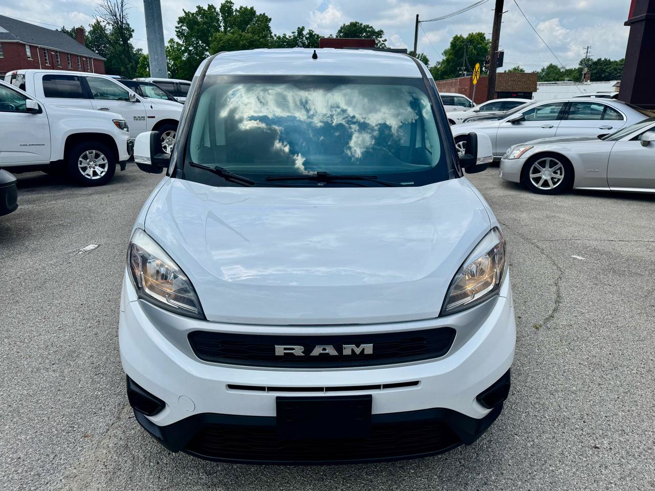 Used 2019 RAM ProMaster City Tradesman SLT FWD image 9