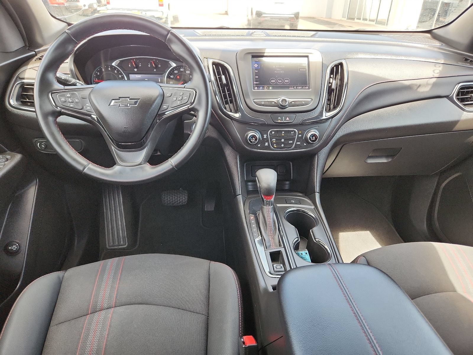 Used 2023 Chevrolet Equinox RS FWD image 10