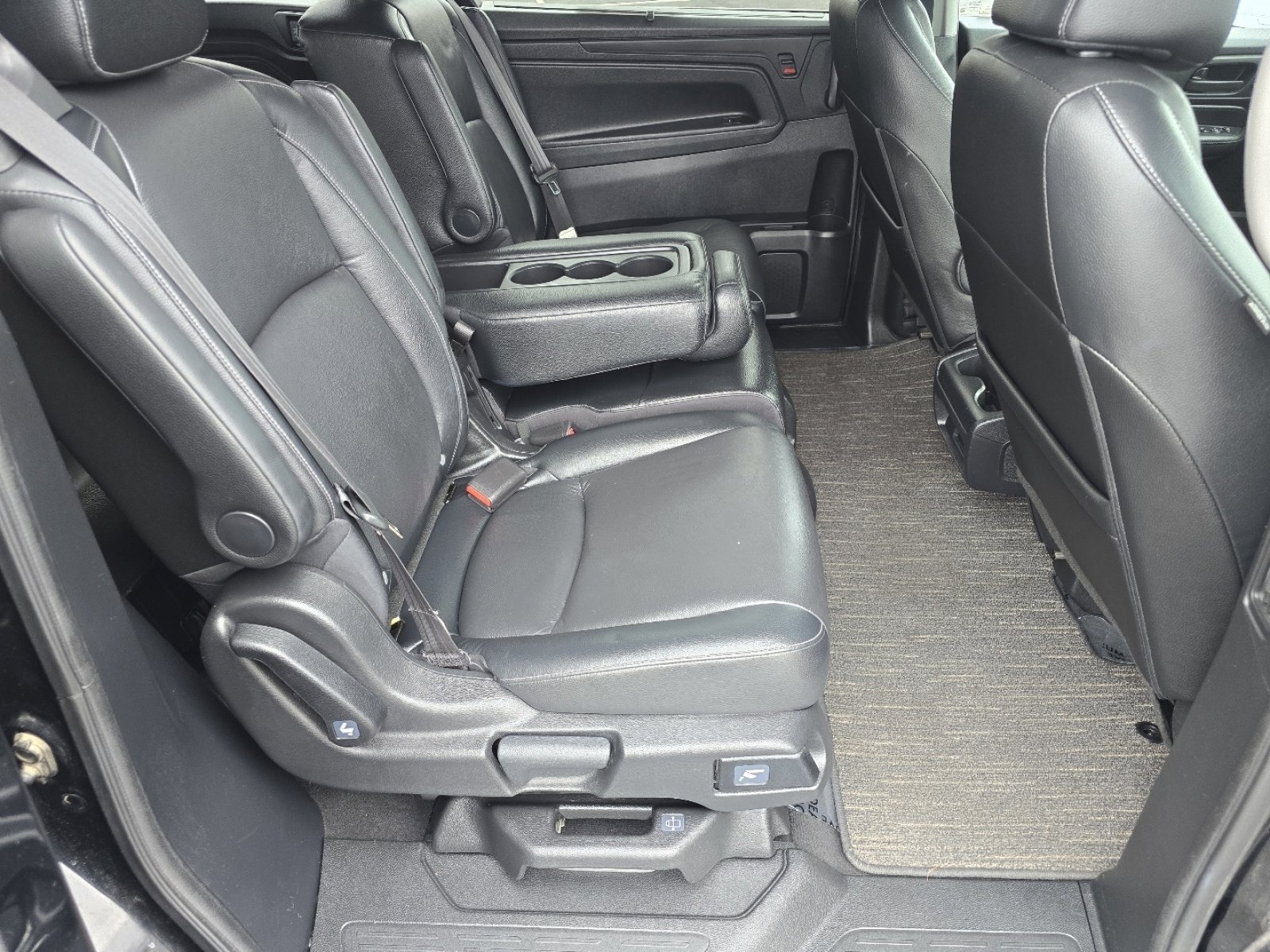 Certified 2024 Honda Odyssey EX-L image 19