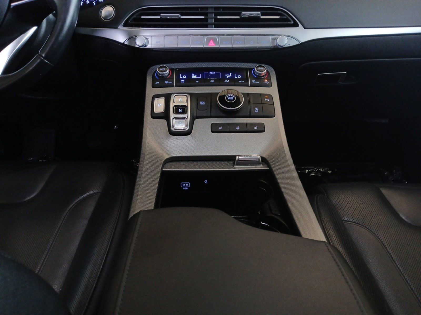 Used 2022 Hyundai Palisade SEL w/ Premium Package image 11