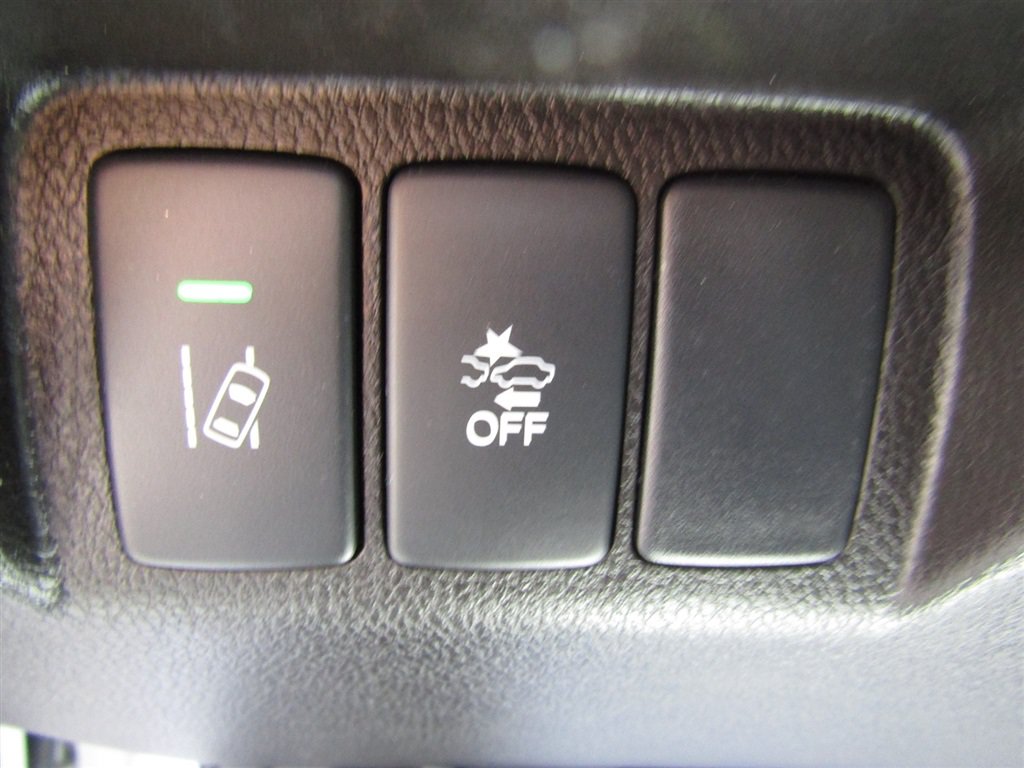 Used 2018 Acura ILX w/ Premium Package FWD image 29