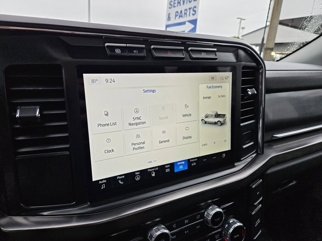 Used 2024 Ford F350 Lariat image 23