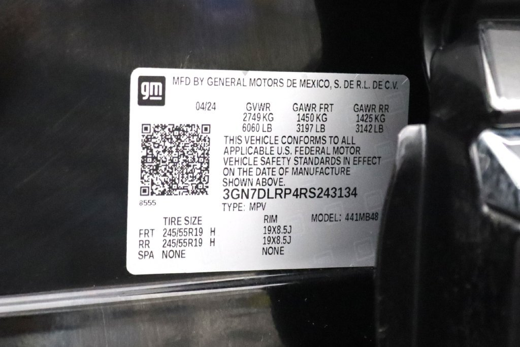 Certified 2024 Chevrolet Equinox EV LT FWD image 38