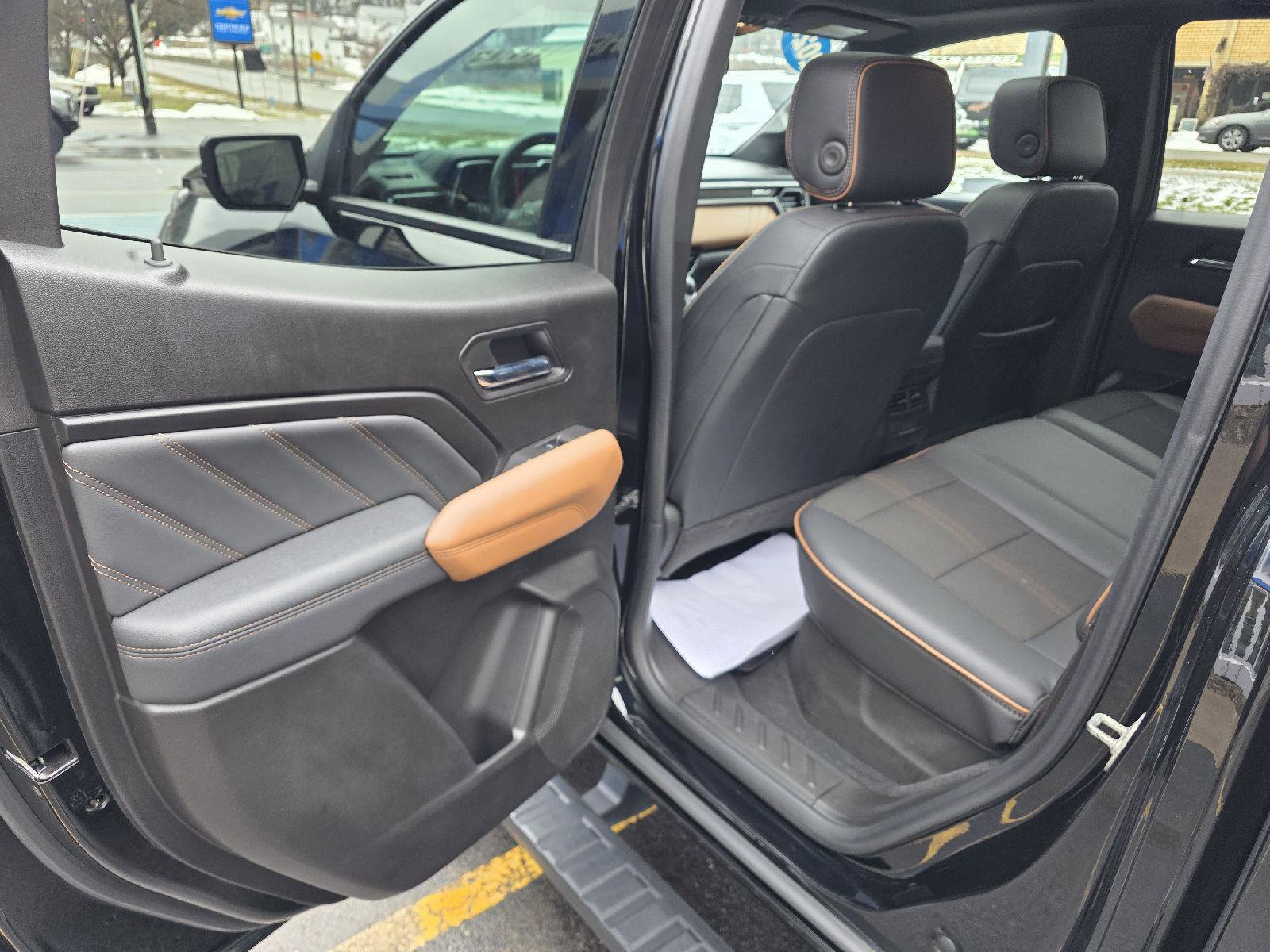 Used 2024 GMC Canyon AT4 w/ Canyon Safety Plus Package image 23