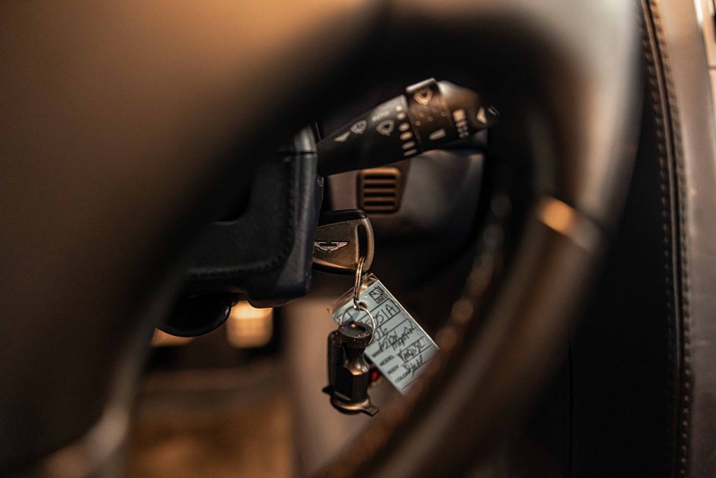 Used 2006 Aston Martin Vanquish S image 24