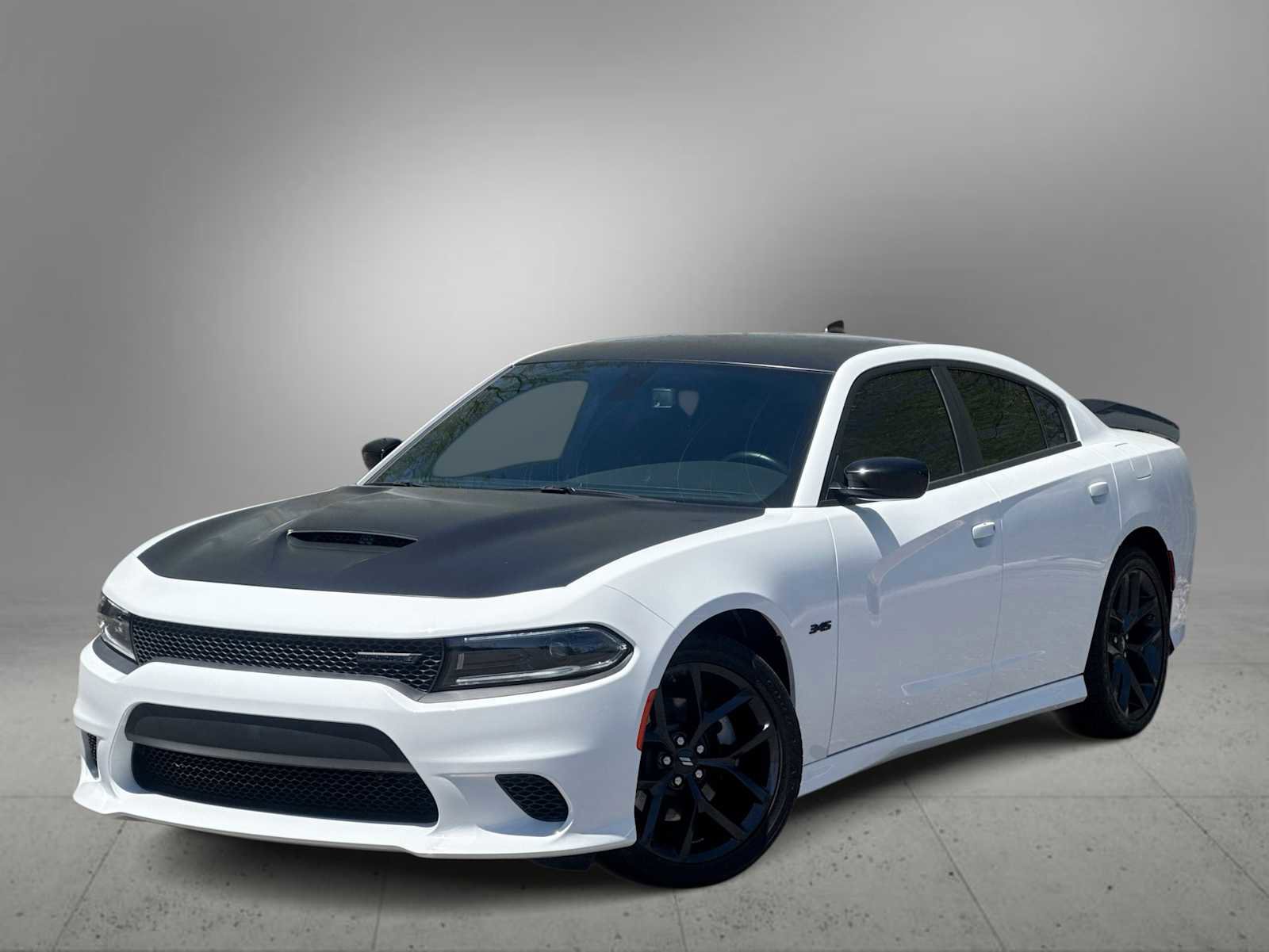 Used 2023 Dodge Charger R/T w/ Blacktop Package RWD image 1