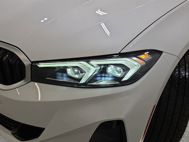 Certified 2025 BMW 330i xDrive Sedan w/ Convenience Package image 26
