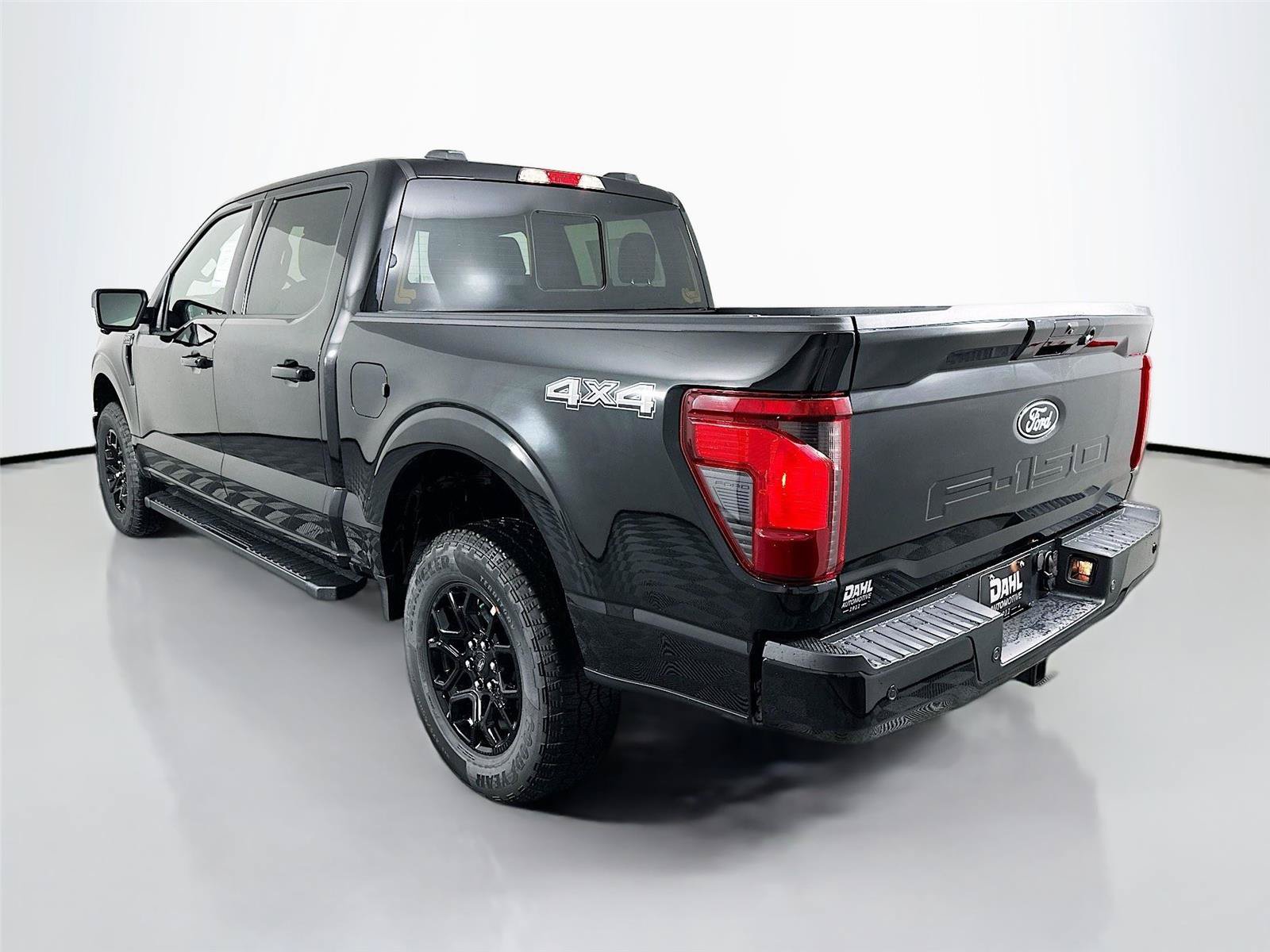 New 2026 Ford F150 XLT w/ Equipment Group 302A MID AWD/4WD image 10