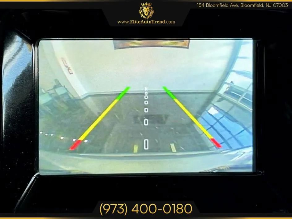 Used 2018 Jeep Compass Latitude w/ Popular Equipment Group image 18