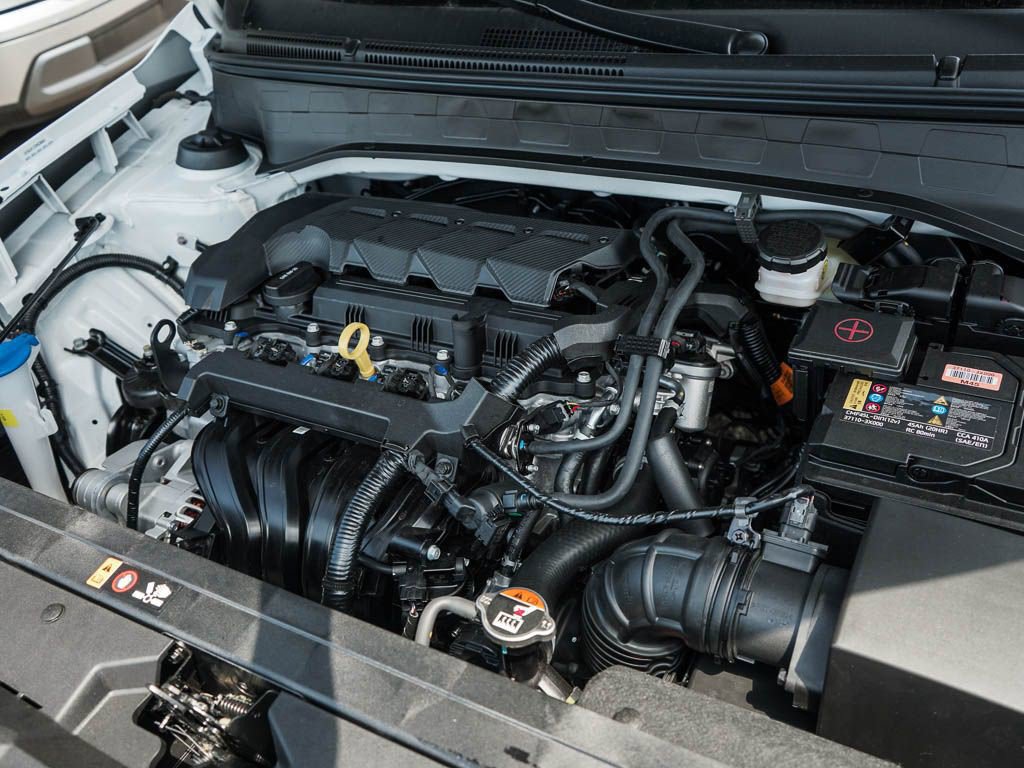 New 2026 Hyundai Venue SEL FWD image 7