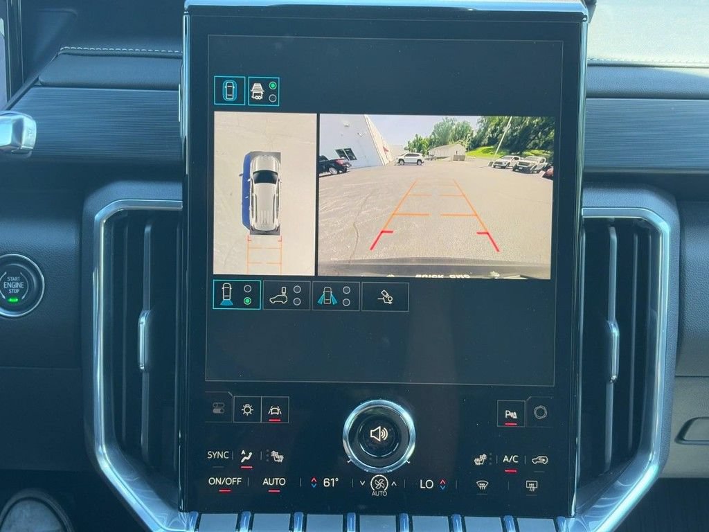 New 2025 GMC Acadia Elevation w/ Elevation Premium Package FWD image 23