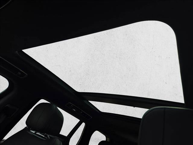 Certified 2023 Land Rover Range Rover Long Wheelbase SE image 16