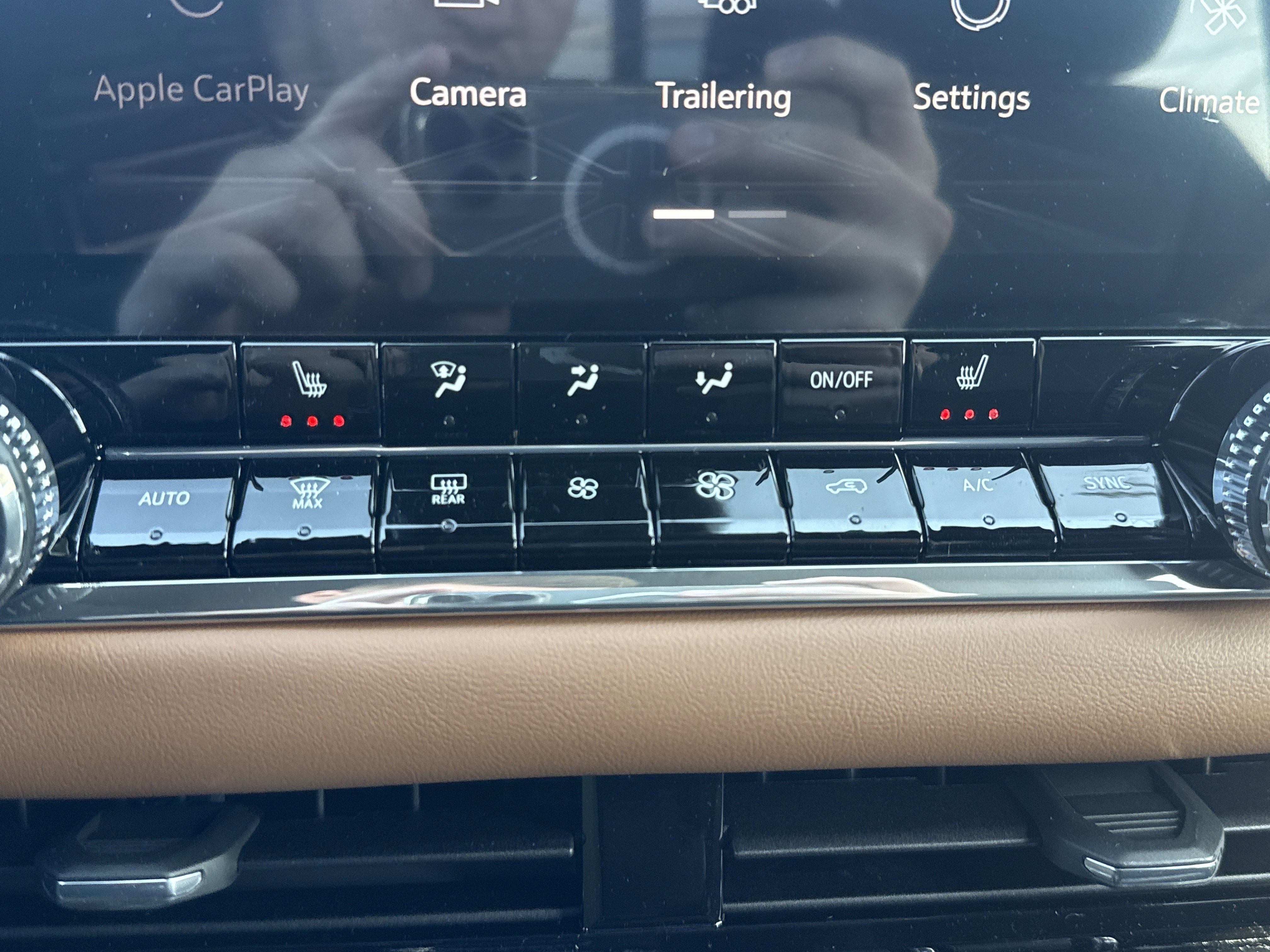 New 2026 GMC Canyon AT4 w/ Nightfall Essentials Package AWD/4WD image 28