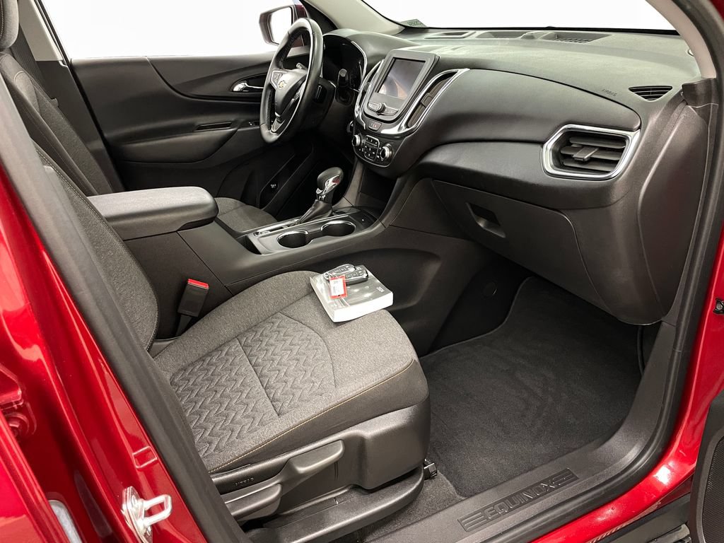 Certified 2024 Chevrolet Equinox LT FWD image 37
