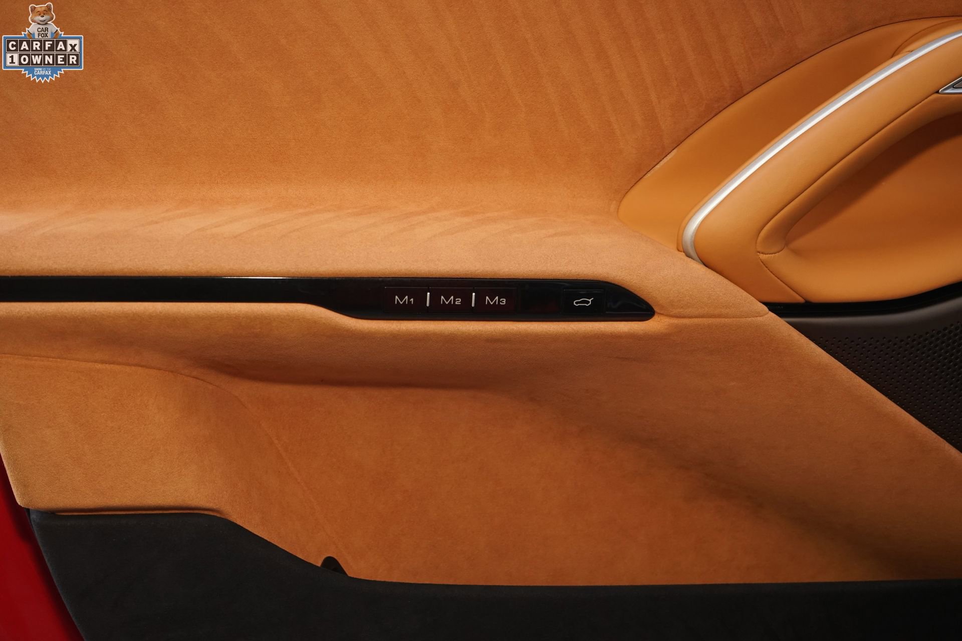 Used 2025 Ferrari Purosangue image 26