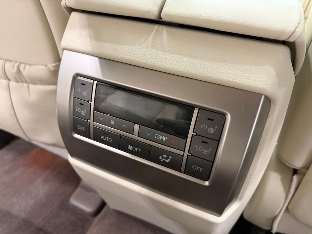 Used 2015 Lexus GX 460 w/ Premium Package image 50