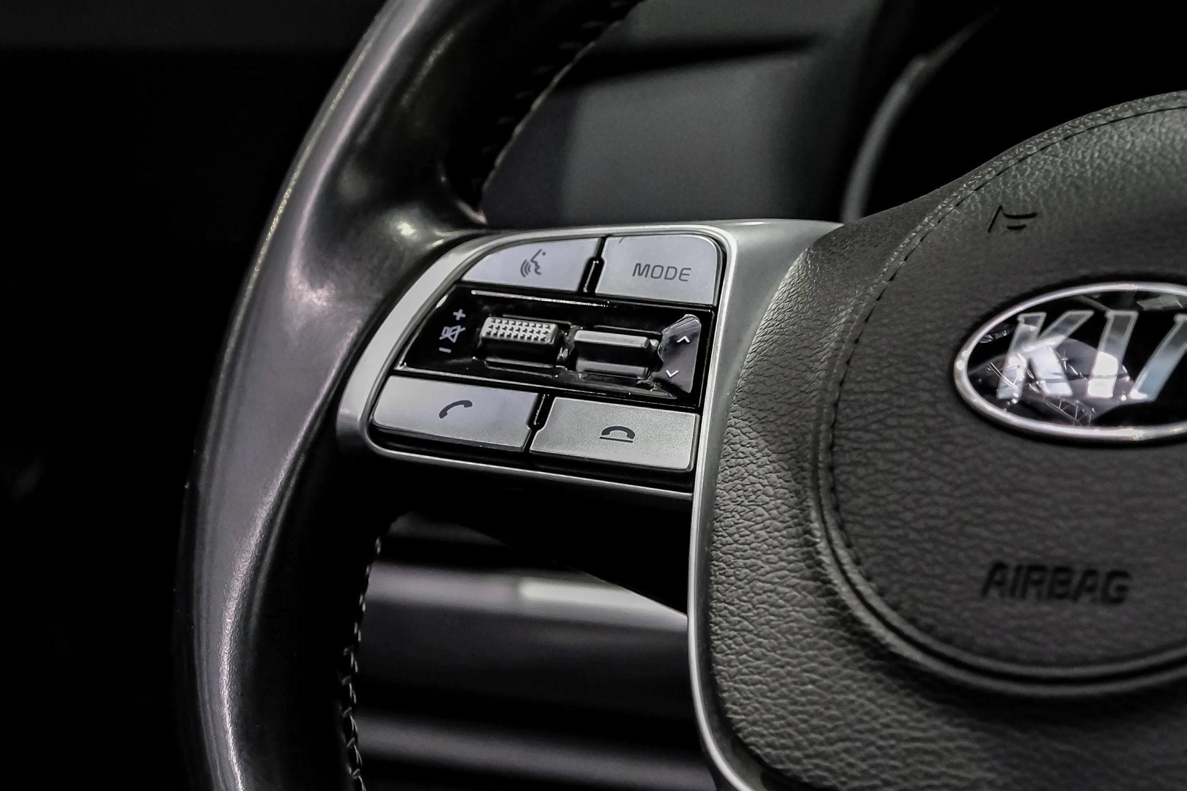 Used 2021 Kia Telluride S AWD/4WD image 16