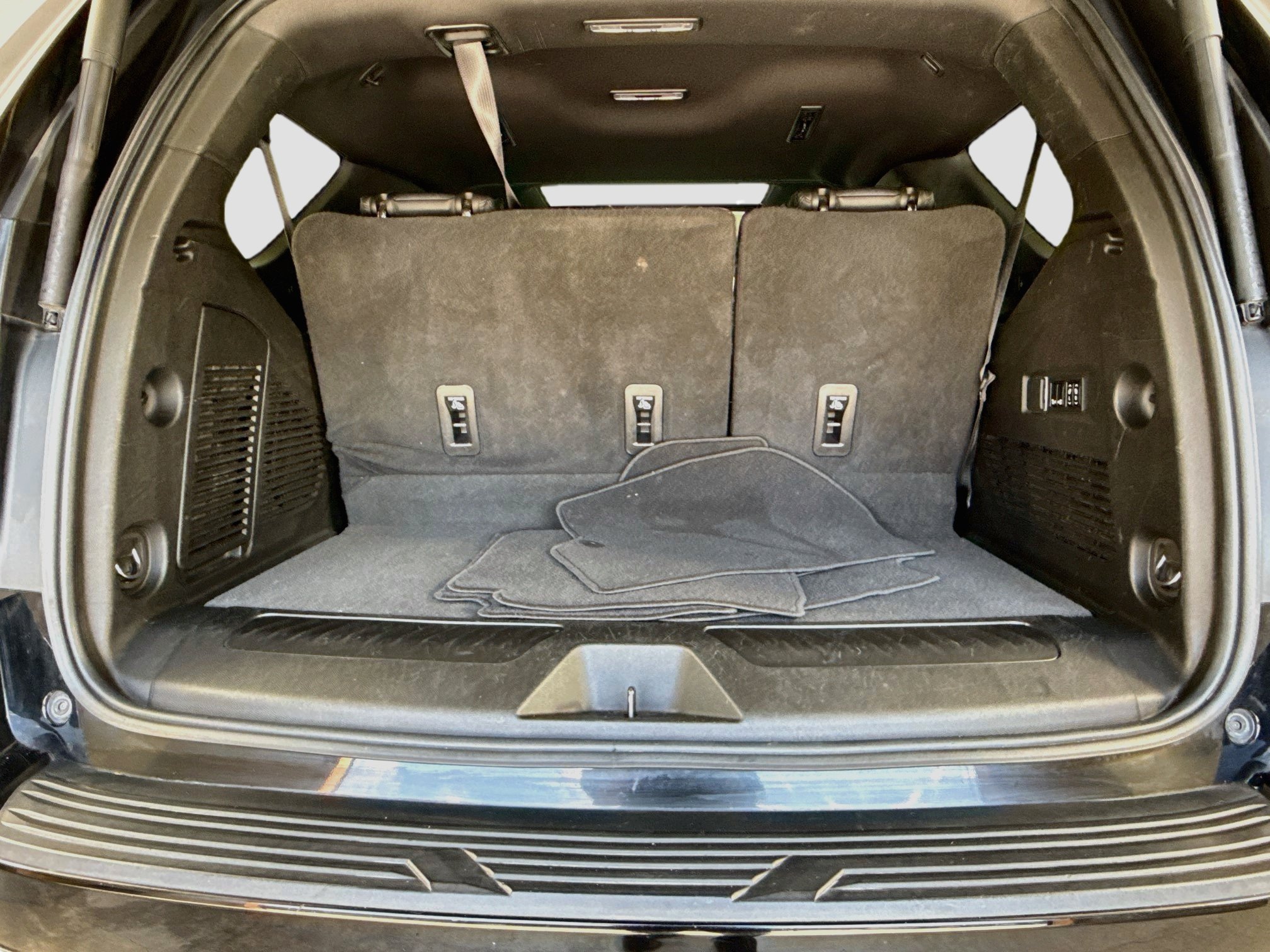 Used 2022 Chevrolet Tahoe LT RWD image 29