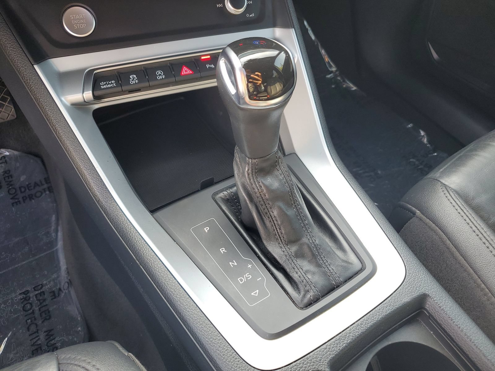 Used 2020 Audi Q3 2.0T Premium w/ Convenience Package AWD/4WD image 26