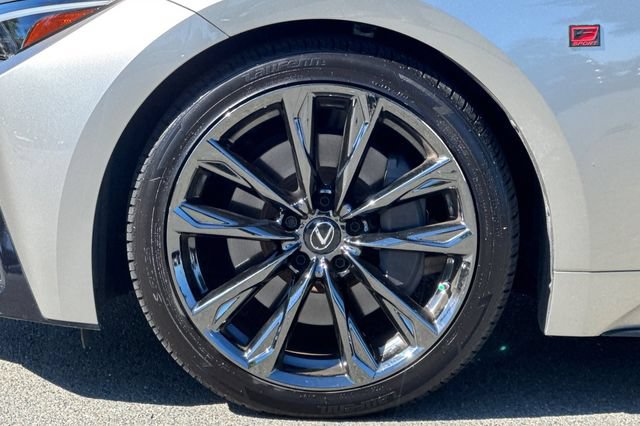 Used 2022 Lexus IS 350 F Sport w/ Navigation Package RWD image 25