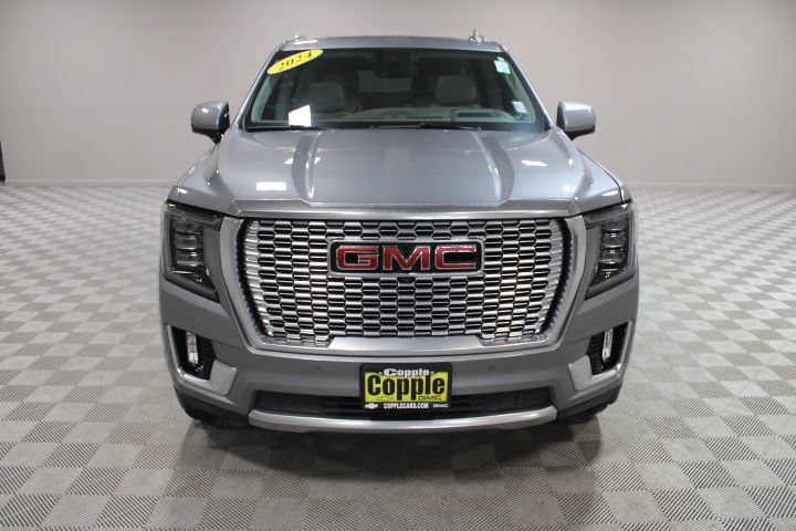 Used 2024 GMC Yukon XL Denali AWD/4WD image 2