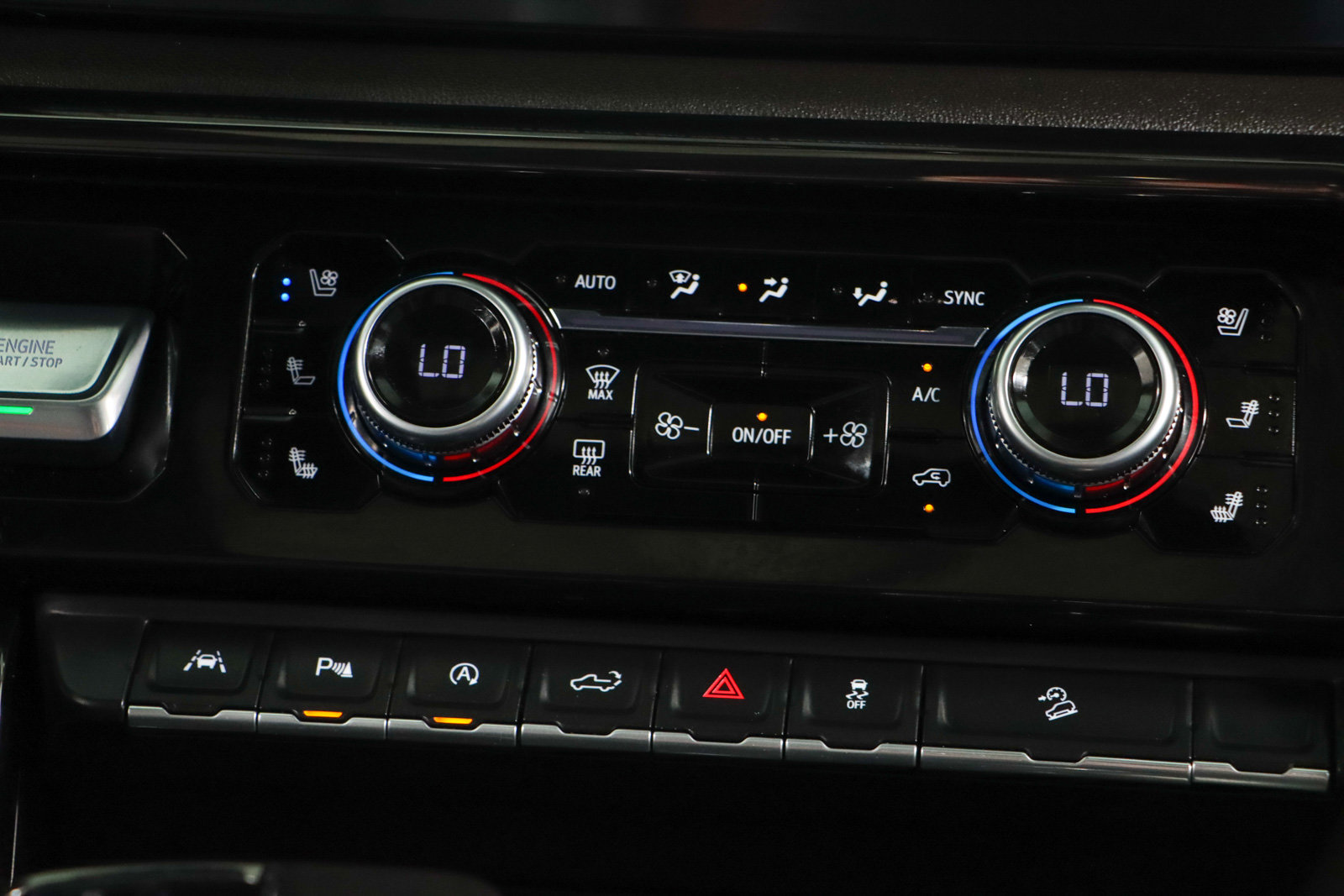 Used 2023 GMC Sierra 1500 AT4 w/ Technology Package image 20